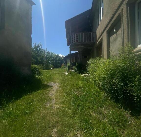 پانسیون Guesthouse Robi