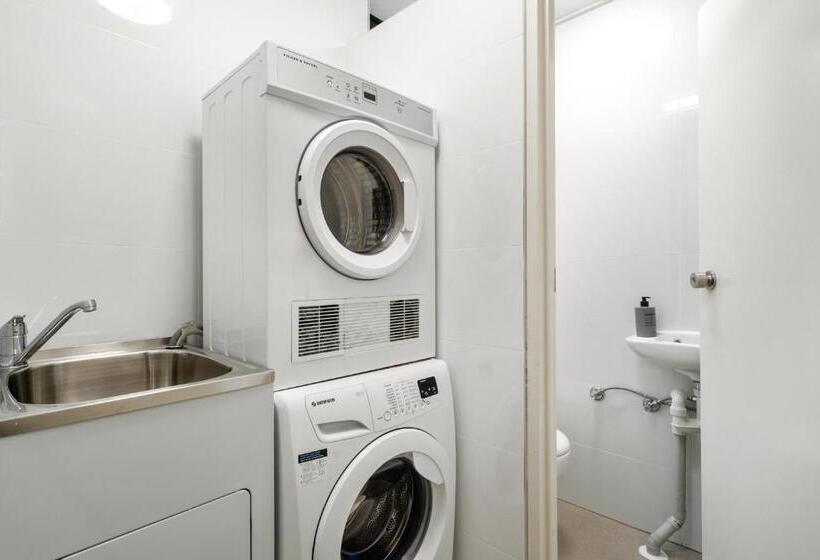 بنسيون 1nc Spacious 3bedroom Townhouse, North Sydney Free Parking