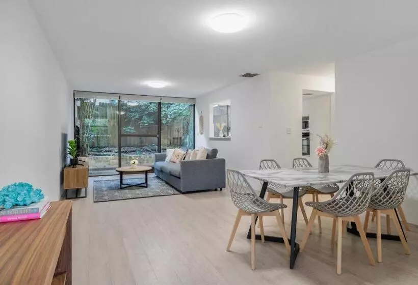 Majatalo 1nc Spacious 3bedroom Townhouse, North Sydney Free Parking