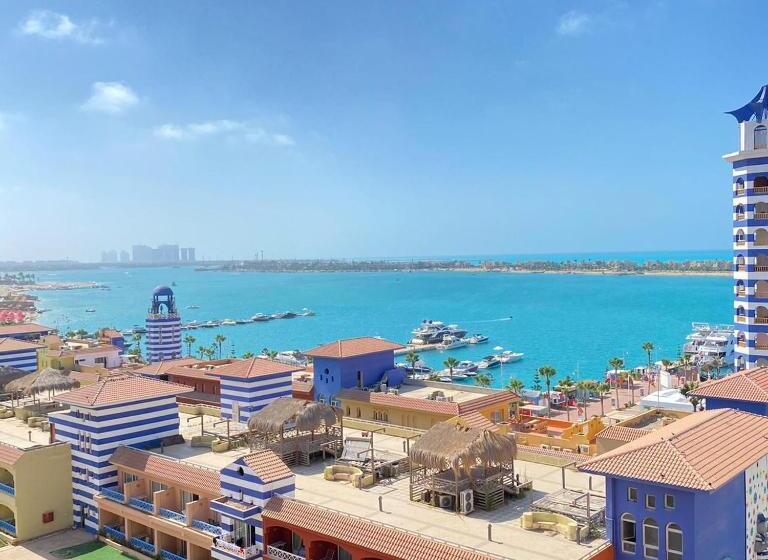 Porto Marina Hotel Chalet Seaview   شاليه فندقي بورتو مارينا مارينا 3 الساحل الشمالي فيو بحر و بحيرة