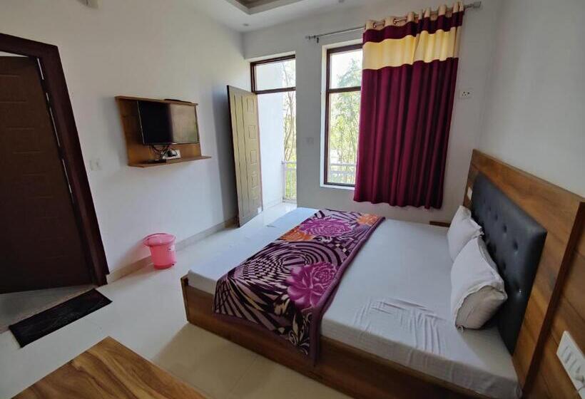 Alaknanda Motel & Restaurant