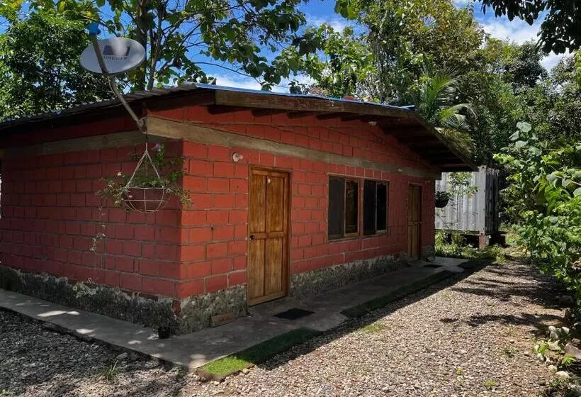 Retkeilymaja Hacienda Valencia
