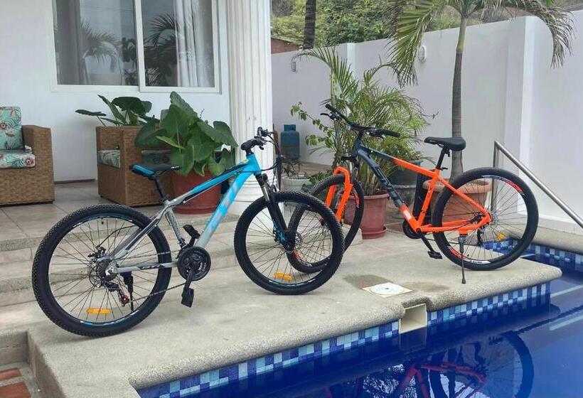 Casa Bella Bed & Breakfast