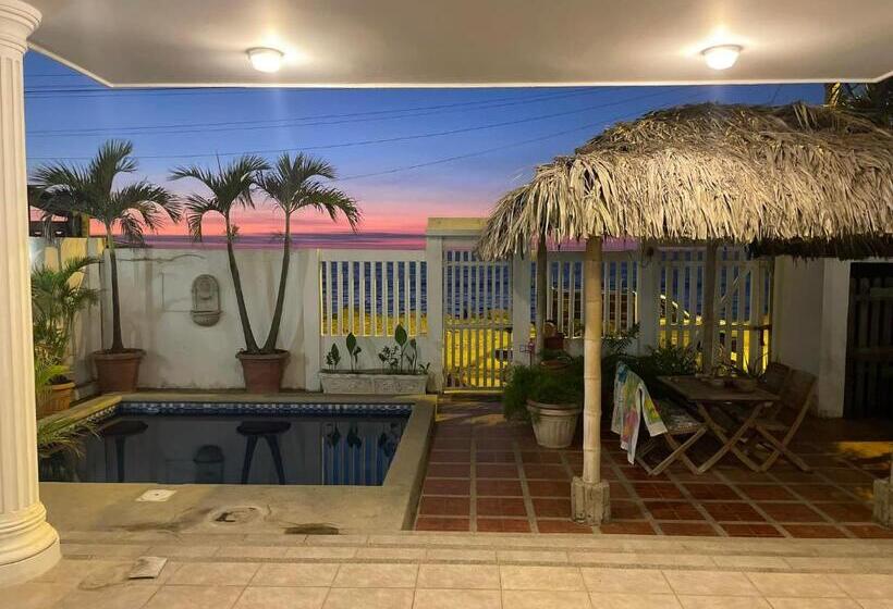 Casa Bella Bed & Breakfast