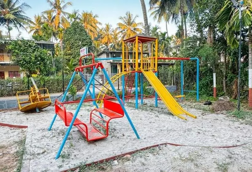 ホテル Airawat Resort By Orya Retreat