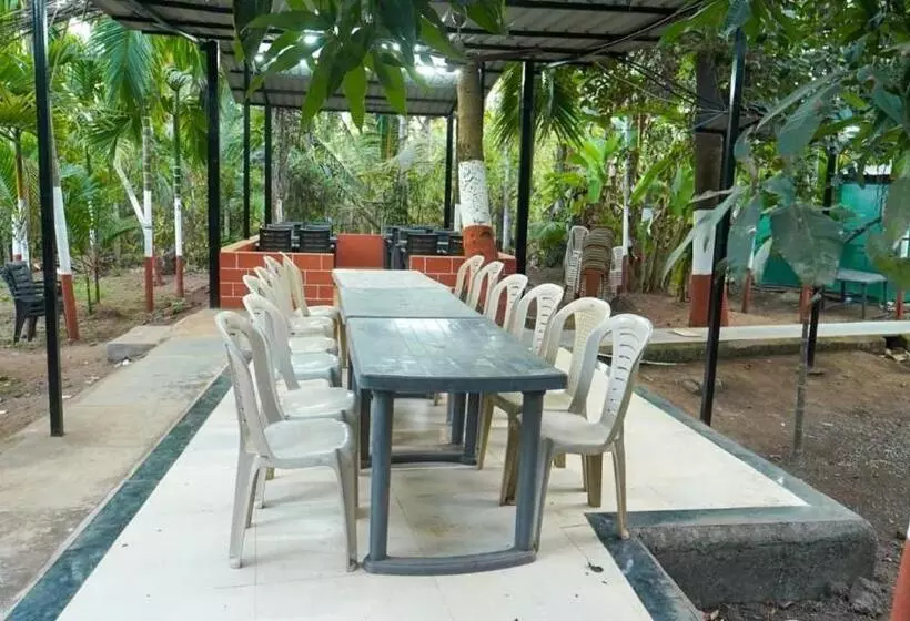 ホテル Airawat Resort By Orya Retreat