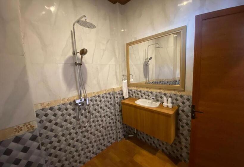 בית מלון כפרי Made Canggu 77 Managed By Manara