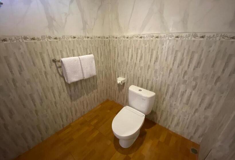 בית מלון כפרי Made Canggu 77 Managed By Manara