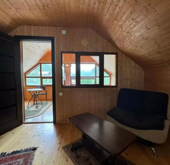 هتل River House