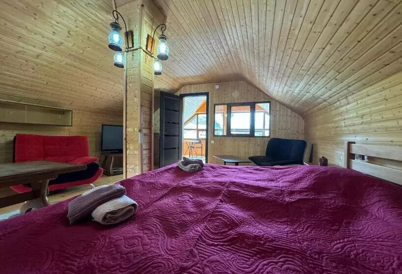 هتل River House