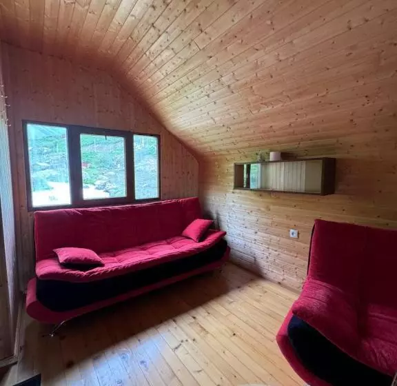 هتل River House