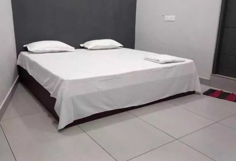 Hotelli S V S Rooms