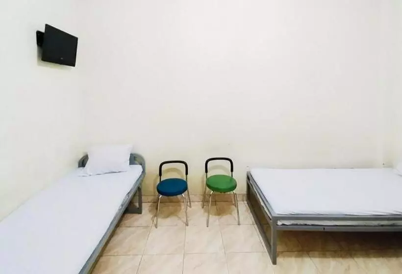 Hotelli Turuo Homestay Pringsewu Syariah Mitra Reddoorz