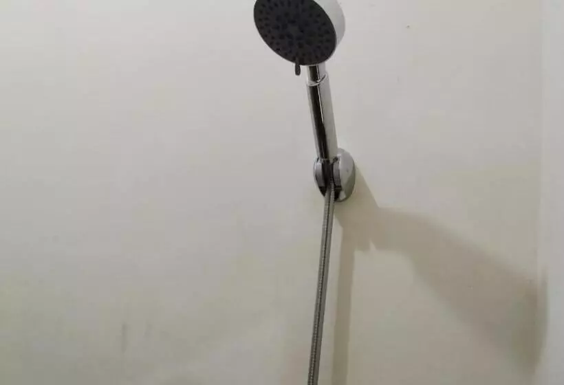 Hotelli Turuo Homestay Pringsewu Syariah Mitra Reddoorz