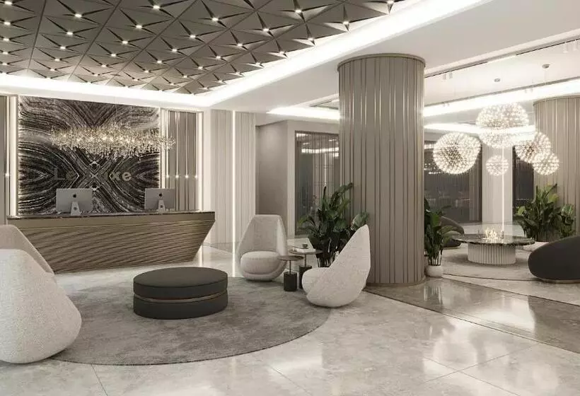 Lilium Hotel & Suites