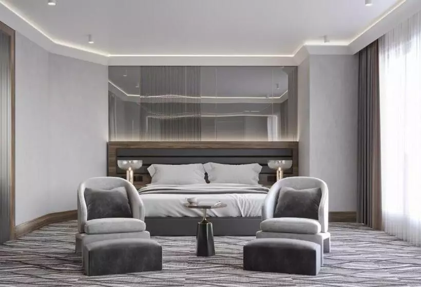 Lilium Hotel & Suites