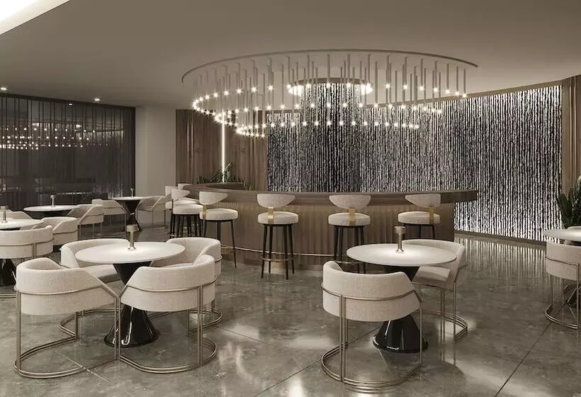 Lilium Hotel & Suites