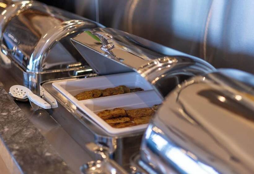 Lilium Hotel & Suites