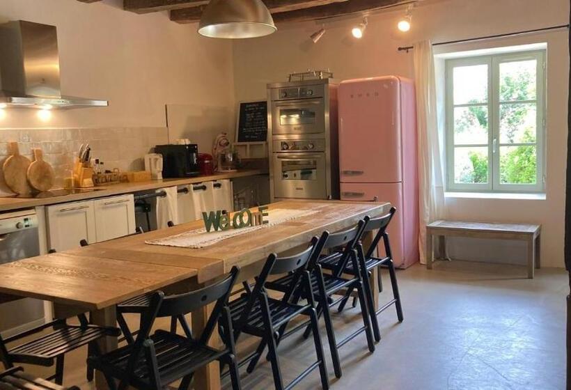 بنسيون Le Jardin De Marie La Maison D Hôtes Sancerre