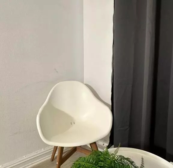 پانسیون Legenda Suites