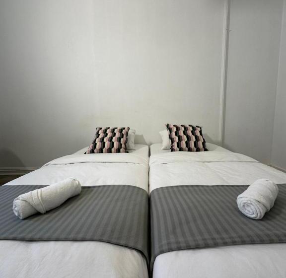 ペンション Legenda Suites