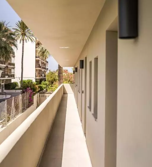 Majatalo Marina Beach 38 Denia