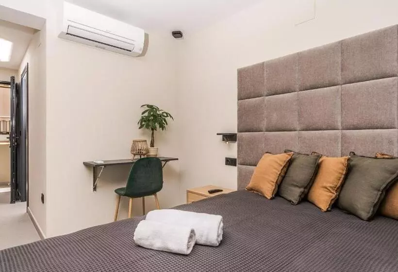 Majatalo Marina Beach 38 Denia