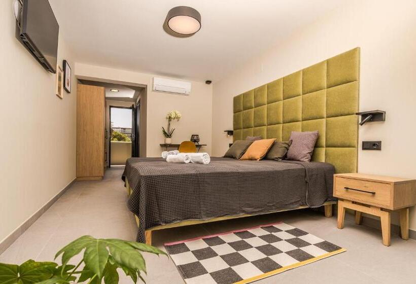 پانسیون Marina Beach 38 Denia