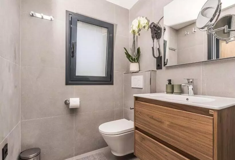 Majatalo Marina Beach 38 Denia