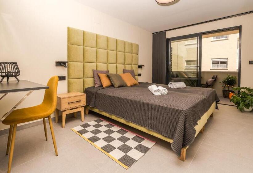 پانسیون Marina Beach 38 Denia