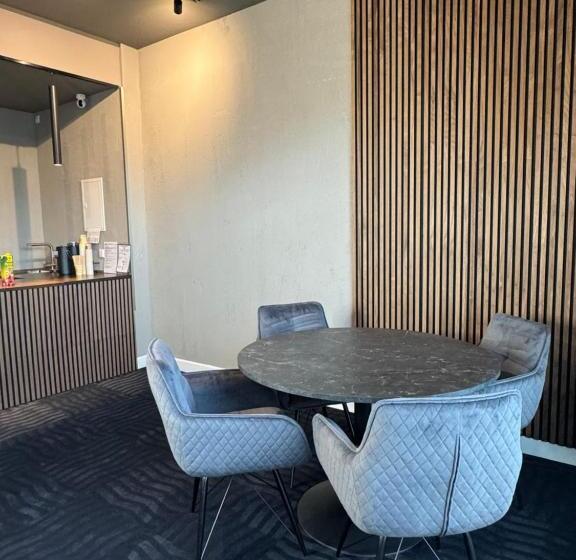 ペンション N&l Apartments