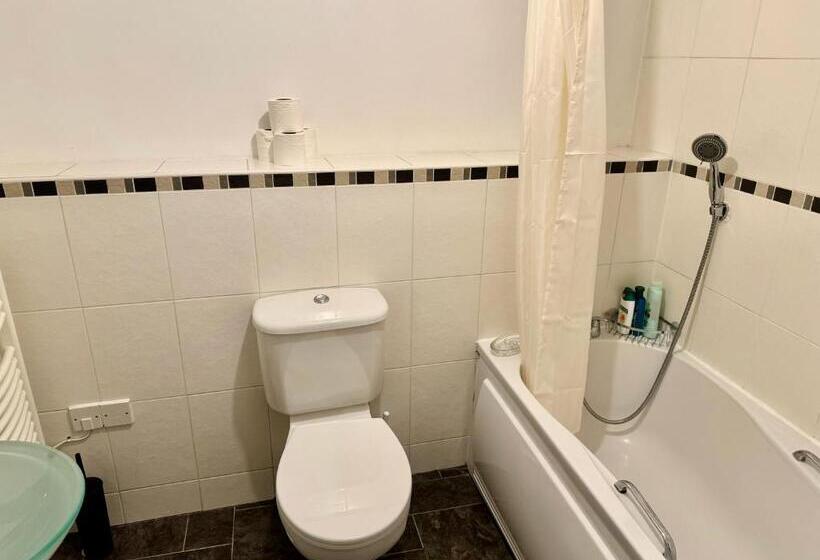 펜션 The Red Suites