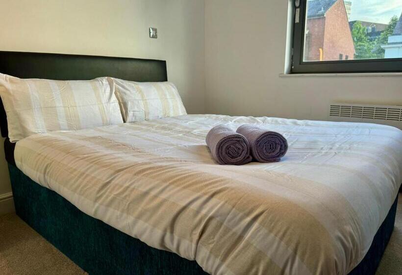 펜션 The Red Suites