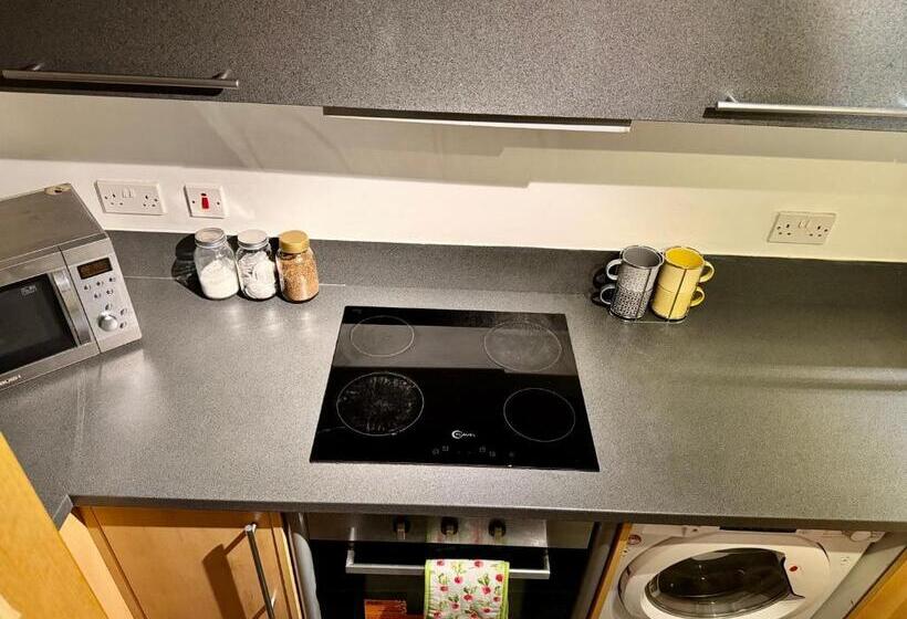 펜션 The Red Suites