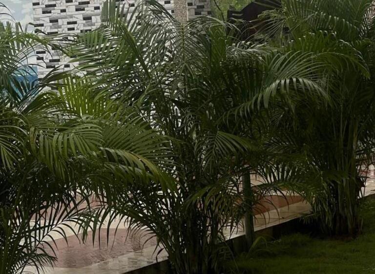 Resort Komal Farm House Karjat