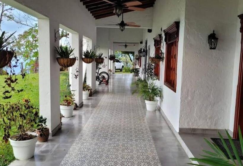 민박 Casa Finca Madrid Mazzitelli