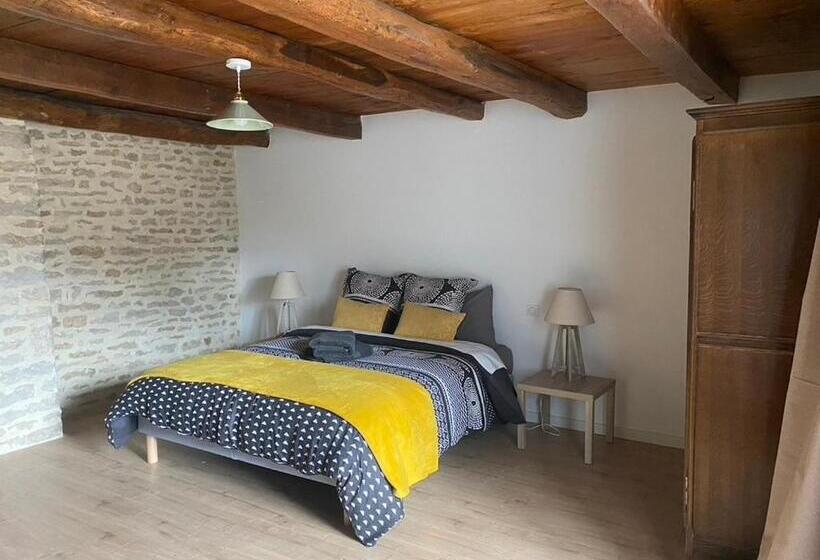 تختخواب و صبحانه Chez Odette Chambre Etable Et Glycine