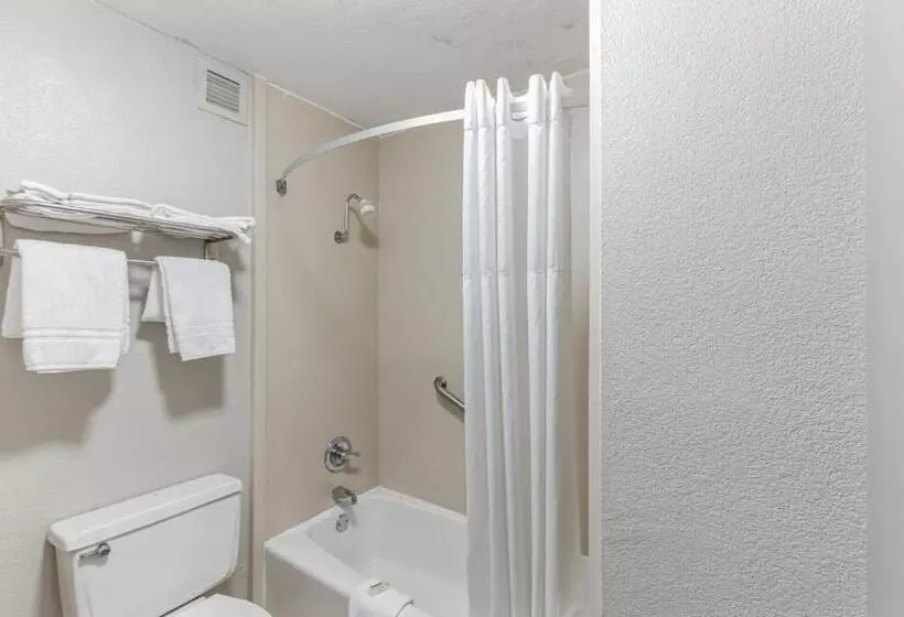 ホテル Days Inn I81 Double Bed Room