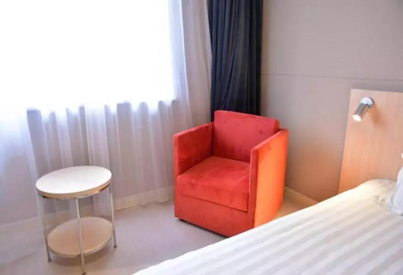 Hotelli Jinjiang Inn Suqian Xiangwang Hometown Xingfu South Road