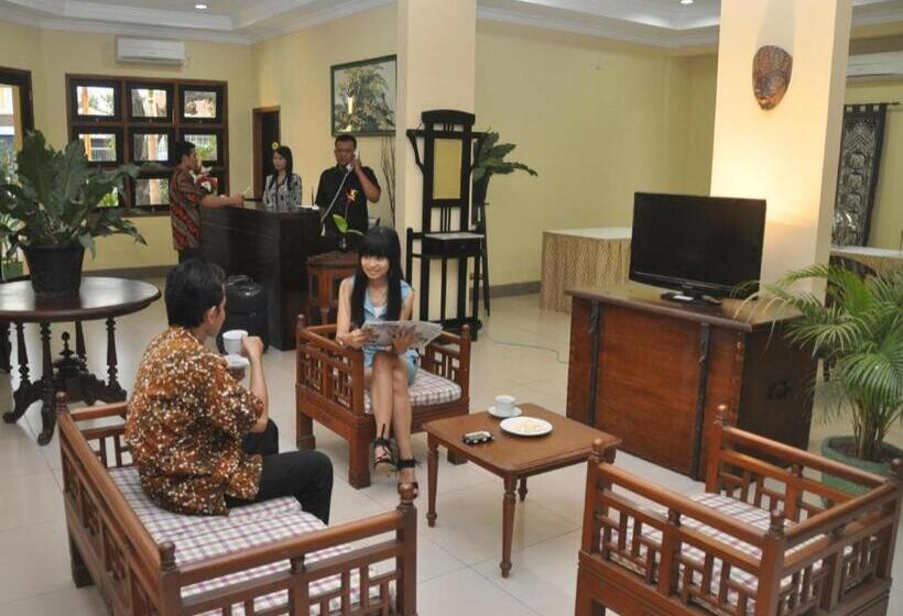 Hotel Sentana Mulia