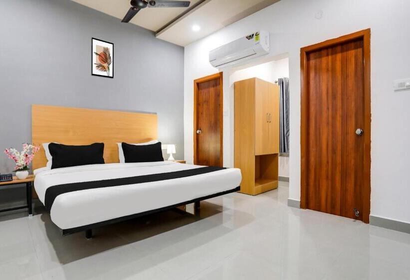 בית מלון כפרי Townhouse Shamshabad Near Airport