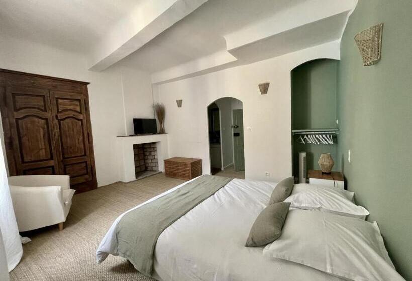 بنسيون La Villageoise