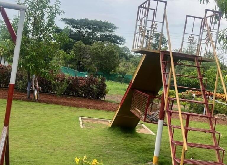 Курорт Namaste Holidays Karjat