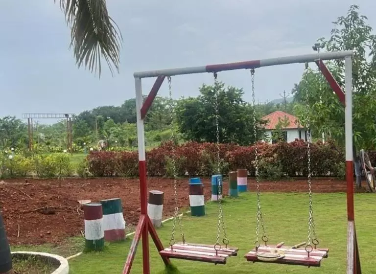 Lomakeskus Namaste Holidays Karjat