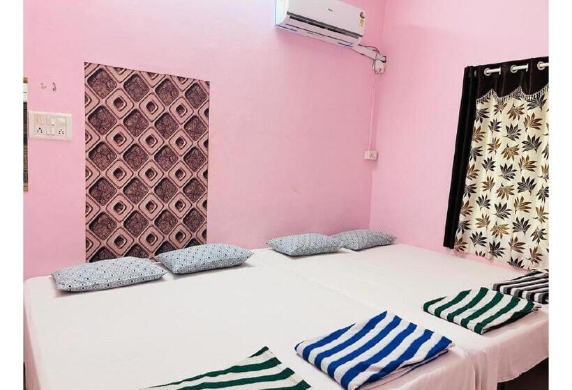 Курорт Namaste Holidays Karjat