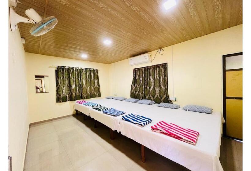 Курорт Namaste Holidays Karjat