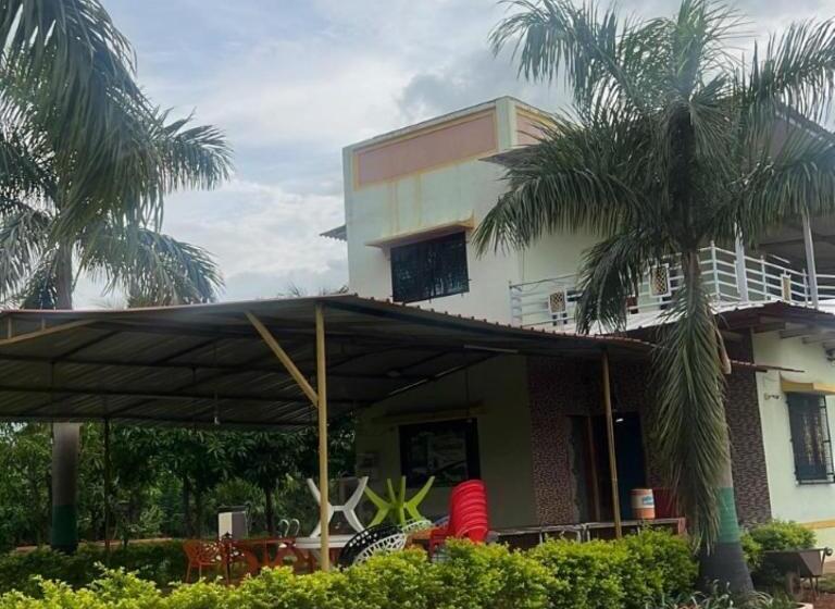 Курорт Namaste Holidays Karjat