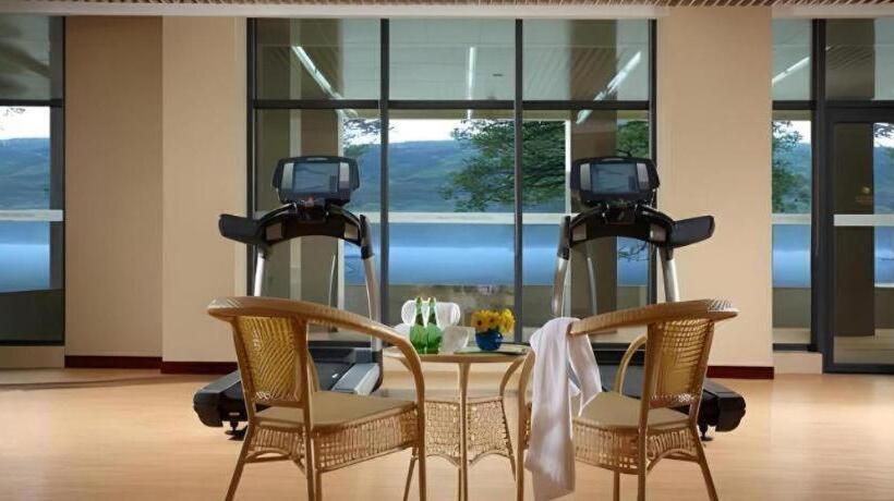 リゾートホテル New Century Hotel Zaozhuang Fengming