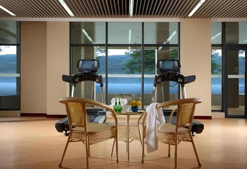 リゾートホテル New Century Hotel Zaozhuang Fengming