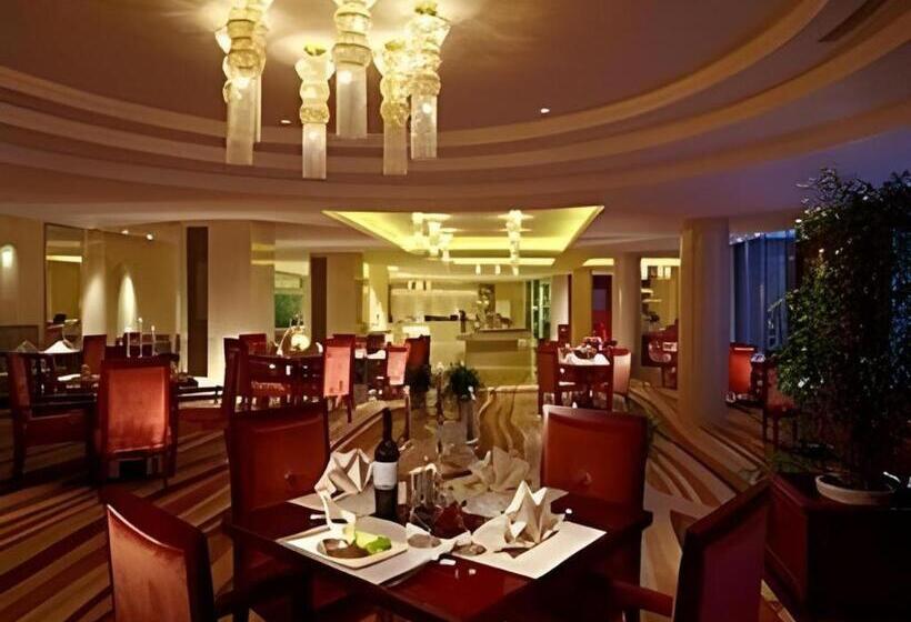 リゾートホテル New Century Hotel Zaozhuang Fengming